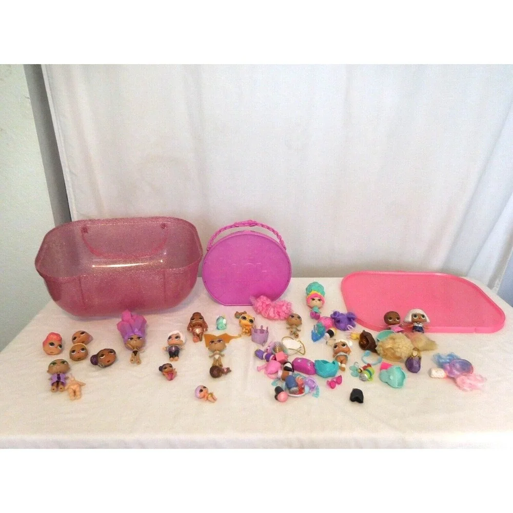 LOL Surprise! Pink Glitter Carrying Case Tote Doll Storage + 18 LOL dolls and 3